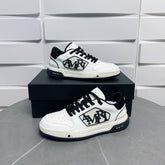 Classic Low Sneakers