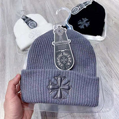 CH Letter Pattern Knit Hat