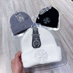 CH Letter Pattern Knit Hat