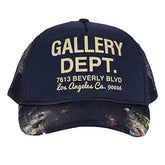 Caps