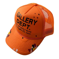 Caps
