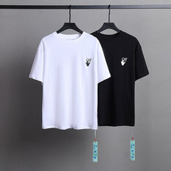Black and white printed arrow pattern T-Shirts